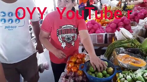 visiting the public market 😀 in the Philippines 🇵🇭 😊