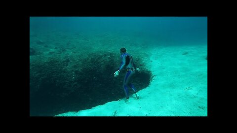 Never be Nery freediving in Vouliagmeni
