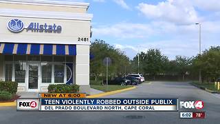 Two teens robbed at gunpoint in Cape Coral
