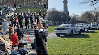 Voici de quoi avait l'air la manifestation anti-couvre-feu dimanche à Montréal (PHOTOS)