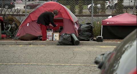 Police in Oceanside clear out much of a large homeless camp