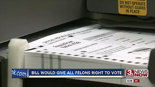 Bill would give all felons right to vote
