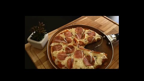 Pizza without oven. Fast, easy and yummy!