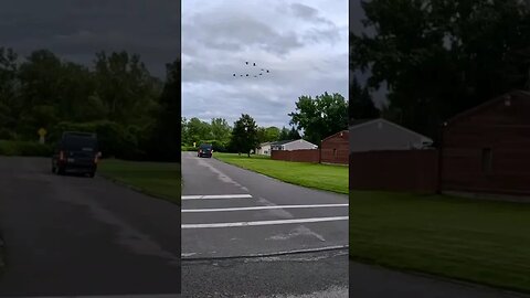 racing a flock of geese #bike #bikecommute #cycling #roadbike