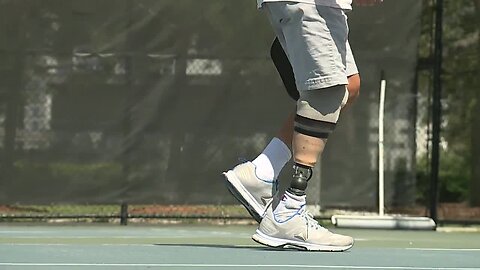 Tampa man addicted to pickleball after leg amputation