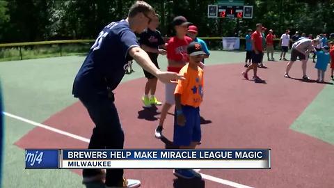 From batting to loading bases, Brewers help Miracle League participants play ball