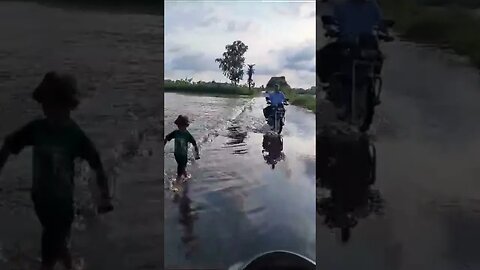 meerut main ganga ka baand toota. Kheto Mai Pani. #youtubeshorts #vlog #travel #flood