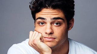 Twitter FREAKS OUT Over Noah Centineo LEAKED Photos!