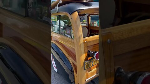 Beautiful ‘48 Chevy Woody Wagon with a 409!