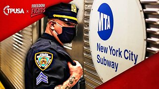 NYPD Officer SAVES UNCONSCIOUS MAN'S Life From Being Hit By Subway Train