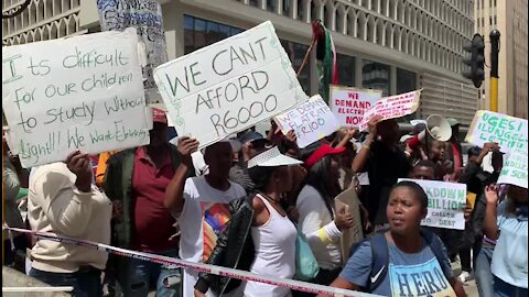 South Africa - Johannesburg - Residents from Nomzamo Protest outside the Johannesburg High Court for Electricity (9fB)