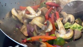 Beef Ribeye Stir Fry - Frying the Vegetables 2/2