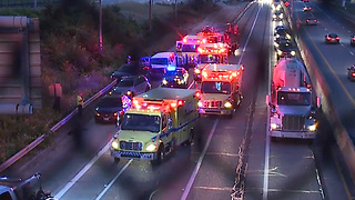 Four-car crash closes portion of I-77 southbound