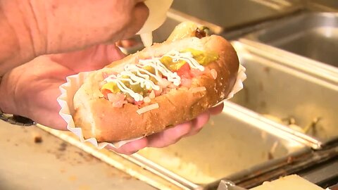Popularity of Sonoran hot dog makes El Guero Canelo Absolutely Arizona
