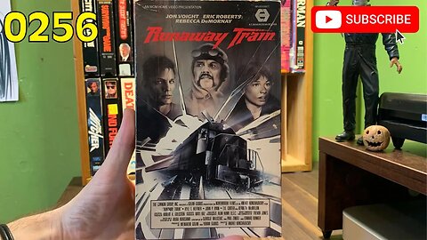 [0256] RUNAWAY TRAIN (1985) VHS INSPECT [#runawaytrain #runawaytrainVHS]