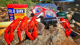 Underwater CRAWDAD Fishing & Riverside CRAWFISH Boil!