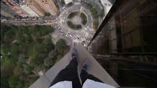 Fear of heights? Don't watch this video!