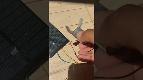 Watch Powerful Rotating #Solar Fan Motor And Illusion #AeroArduino