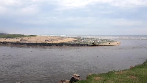 SOUTH AFRICA - Durban - Umgeni River mouth at Blue Lagoon (Videos) (vpB)