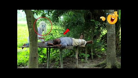 Funny gost prank in a man