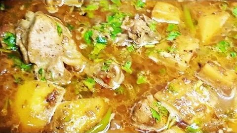 Chicken Aloo ki Recipe,آسان اور سادہ مرغی آلو کا سالن#chicken #chickenrecipe