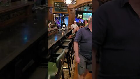 Only 2% of People Can Find This Vegas Bar