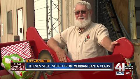 Santa’s sleigh takes unplanned ride in Merriam