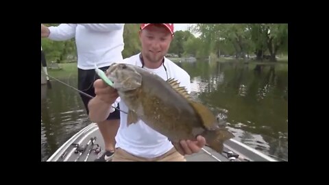 Multispecies Topwater Action on the Wisconsin River