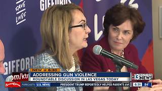 Giffords, Nevada Democrats meet 1 year after 1 October shooting