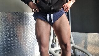 Bulk Day 54: LEGS | How to train Smart for Big Legs