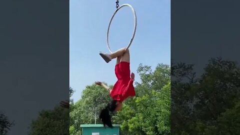 #acrobatics #circus #swing