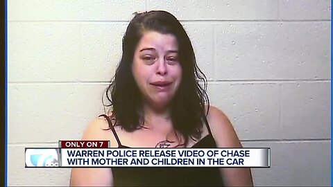 Woman with 2 kids in car crashes after leading police on chase from Warren to Detroit