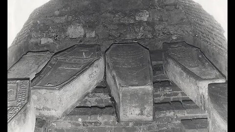 "Beneath the Ledgerstone: Burial Vaults & their Contents: Dr Julian Litten" (30Nov2021) CMS
