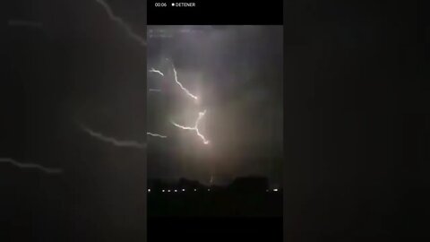 Mundo de conspiración. Rayos raros en Medina. Arabia Saudita.