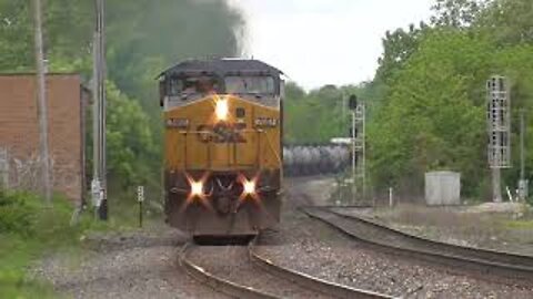 CSX Q368 Manifest Mixed Freight Train From Berea, Ohio May 28, 2022