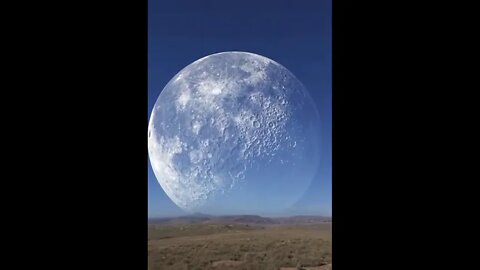 VIRAL FOOTAGE: Moon comes extremely close to earth