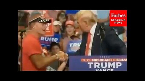 WATCH: Donald Trump Invites Audience Member Up Onto Stage During Campaign Event