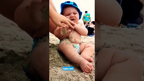 Funny Baby Reaction on Beach 🏖️|| #shorts