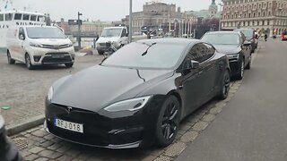 Black 1020 HP Tesla Model S Plaid [8k]