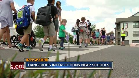 Alarming amount of car crashes outside schools, study says