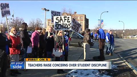 Union for Akron teachers considers new grievance