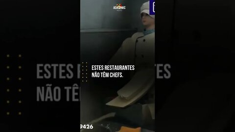 Estes restaurantes têm robôs como chef #shorts