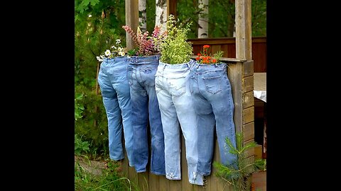 Recycle your jeans and make unusual flower pots 🌷