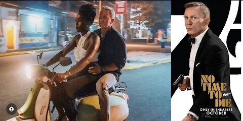 Daniel Craig James Bond Holds On to His Black Mammy In No Time to Die Photo