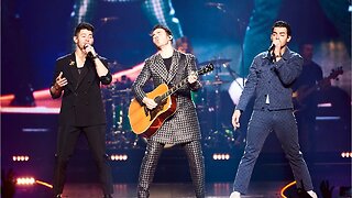 Jonas Brothers Release Two New Singles
