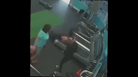 chick is too busy taking gym selfie video and gets wrecked
