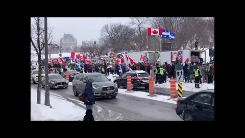 QUEBEC STANDS STRONG 🇨🇦