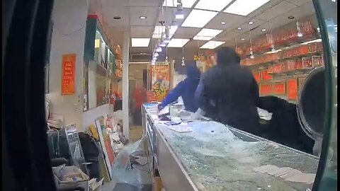 Thieves Run As Jewelry Store Owner Uses His 2nd Amendment Right