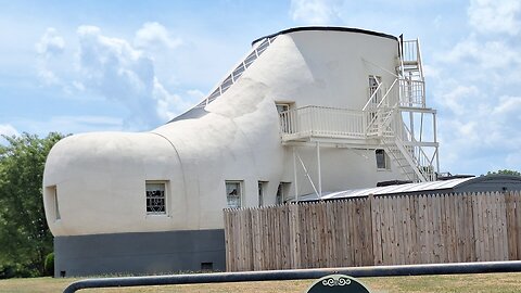 Shoe House Wednesday!