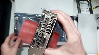 Unboxing da placa de vídeo GTX1070 8GB GDDR5 da Huananzhi comprada no Aliexpress.